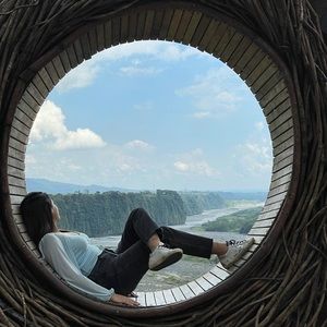 Meet your Posher, Paula